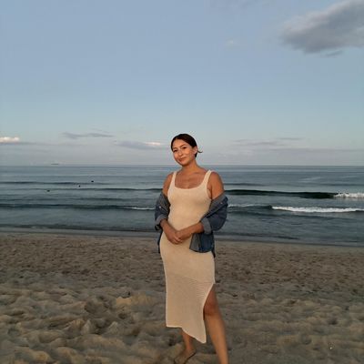 Jasmine, 34