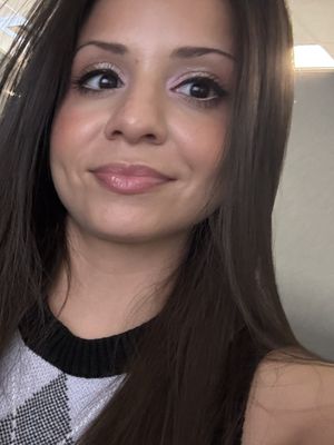 Ana, 35