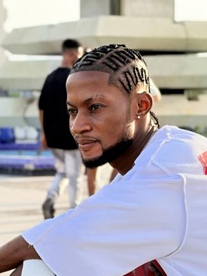 Samuel, 25
