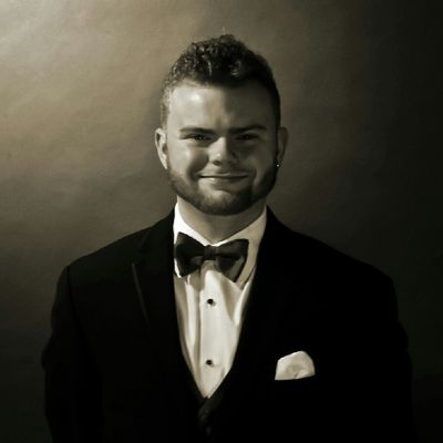 Sam, 28