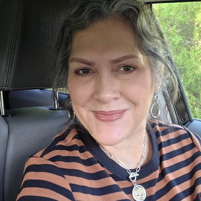 Noelle, 63