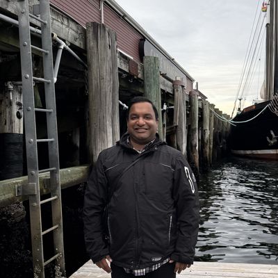 Pierre, 32