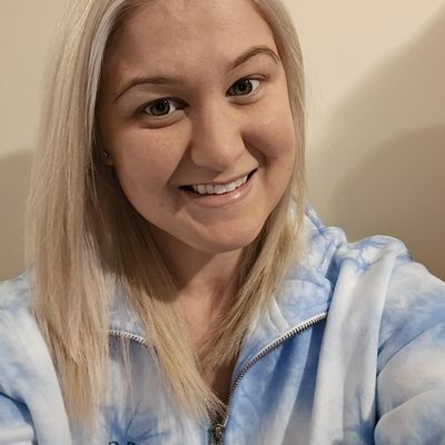 Christina, 37