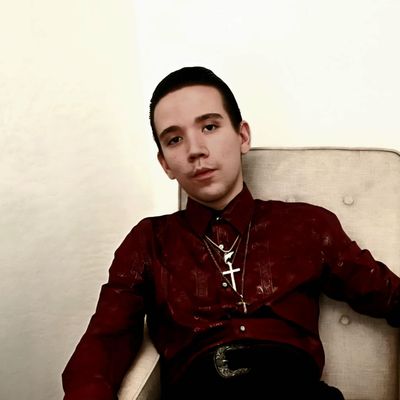 Thomas, 21