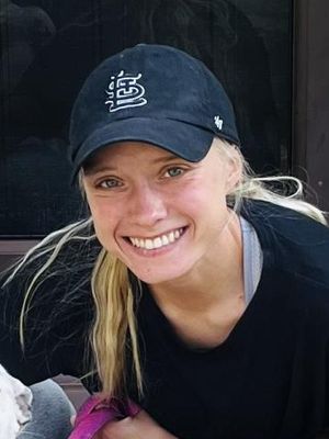 Macy, 22