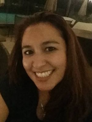 Susana, 49