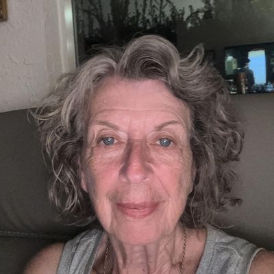 Donna, 74