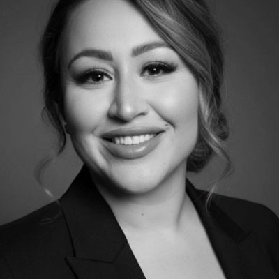 Maricela, 42
