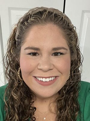 Kaci, 37