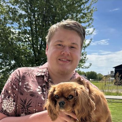 Joshua, 25