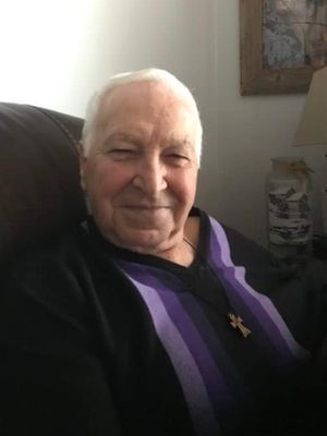 Daniel, 81