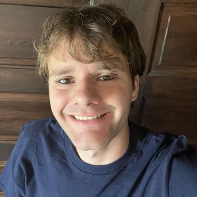 Noah, 22
