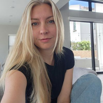 Sarah, 36