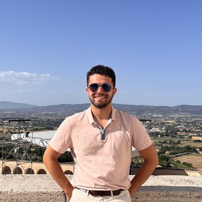 Antonio, 22