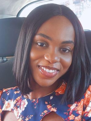 Cynthia, 28