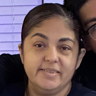 Maria, 45