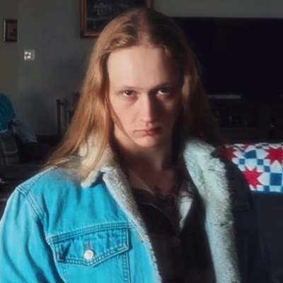 Eli, 24