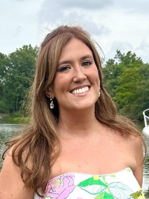 Jolie, 29