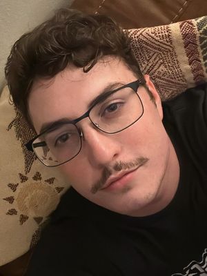 Nikolai, 28