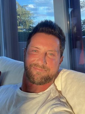 Ewan, 50