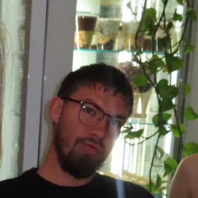 Richard, 23