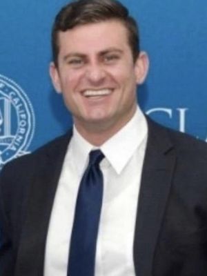 Jack, 32