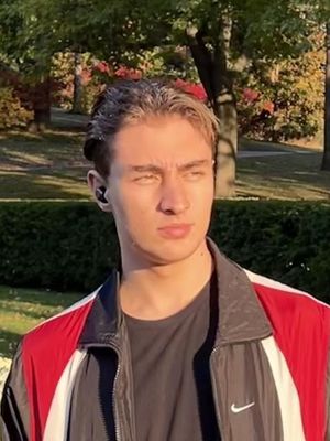 Vincent, 23