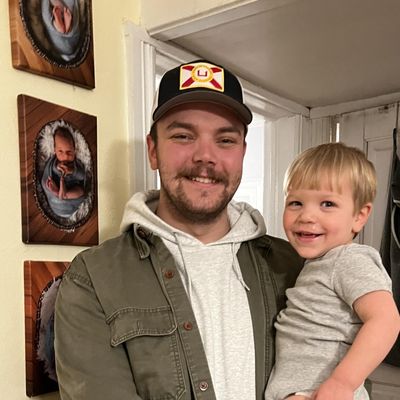 John, 25