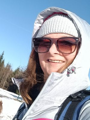 Ania, 46