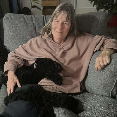Linda, 70