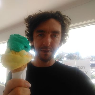Alex, 40