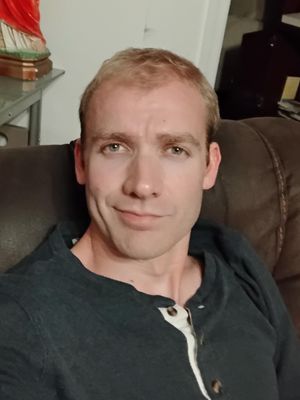 Justin, 30