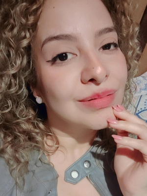 Jennie, 43