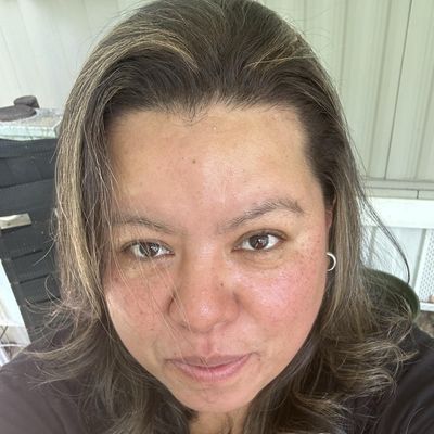 Graciela, 44