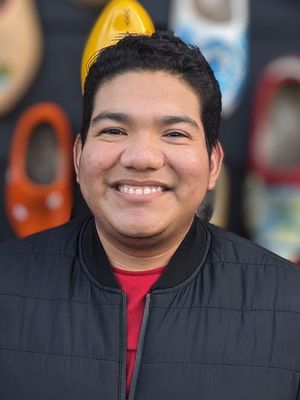 Francisco, 28