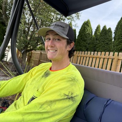 Caiden, 19