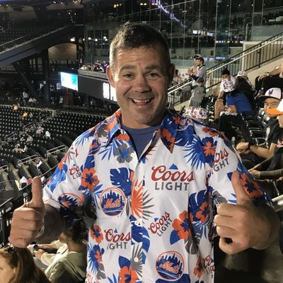 Dan, 47