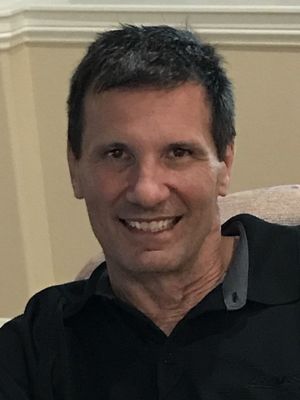 Tom, 70