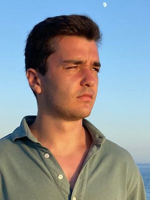 Pablo, 25
