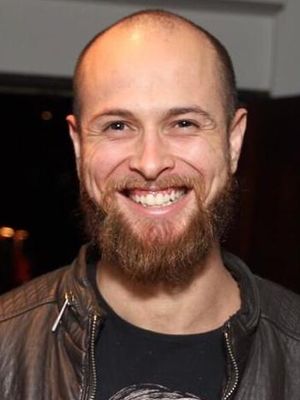 Ray, 37