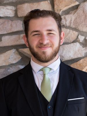 Thomas, 21