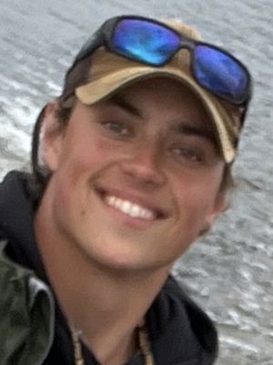 Gabe, 22