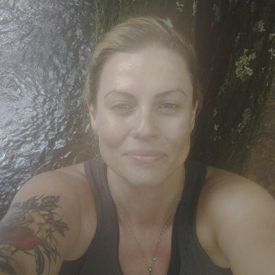 Marie, 43