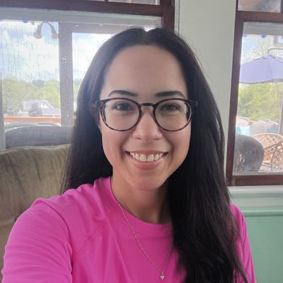 Alyssa, 27