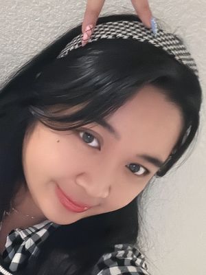 Kaylin, 24