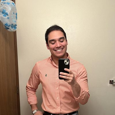 Jonas, 32