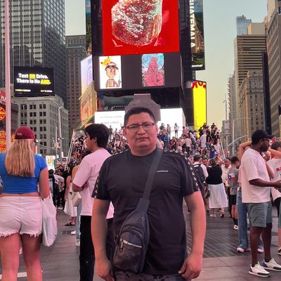 Isidro, 39