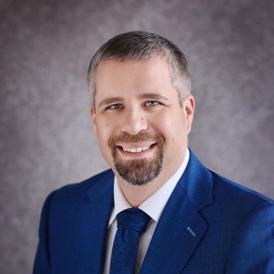 Greg, 44