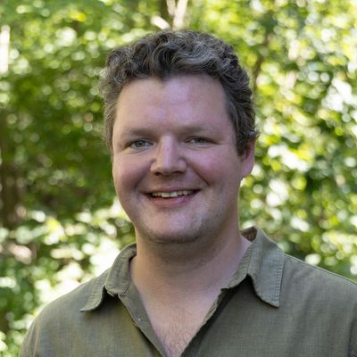 Tim, 32