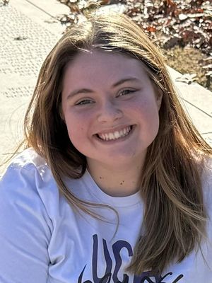Elizabeth, 26
